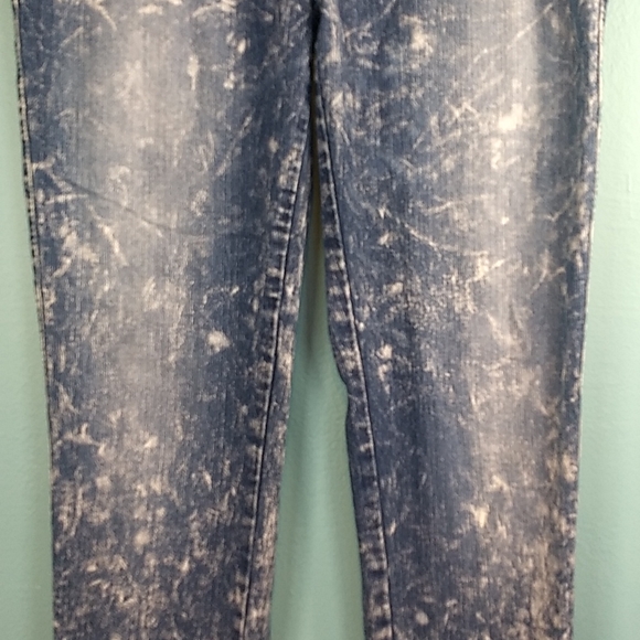 Twentyone Black Bleach Effects Straight Stretch Size 7/8R jeans - Picture 5 of 16